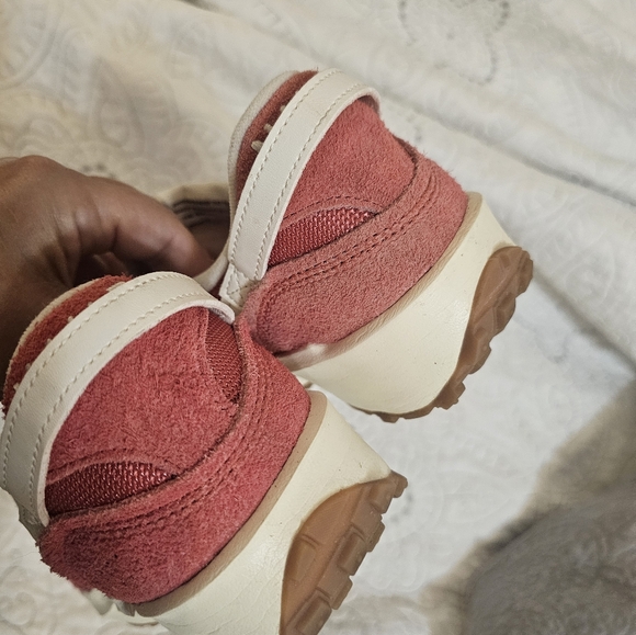 Nike Womens Waffle Debut Vinyage Style Shoes. Size 8. - Picture 4 of 8